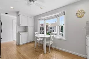 27 Fairway Cir, Natick, MA 01760 - Photo 2