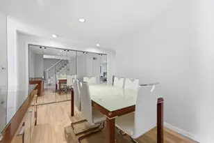 27 Fairway Cir, Natick, MA 01760 - Photo 6