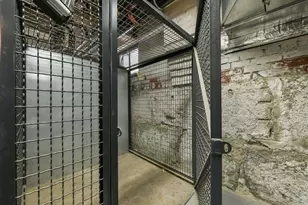 319 A St, Boston, MA 02210 - Photo 28