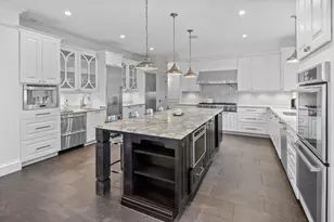 75 A Goddard Ave, Brookline, MA 02445 - Photo 6
