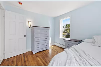 24 Pleasant St, Chelmsford, MA 01824 - Photo 14