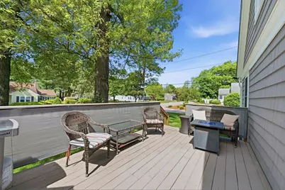 24 Pleasant St, Chelmsford, MA 01824 - Photo 36