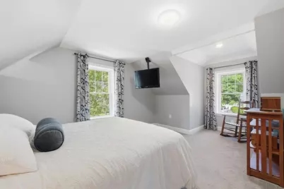 24 Pleasant St, Chelmsford, MA 01824 - Photo 22