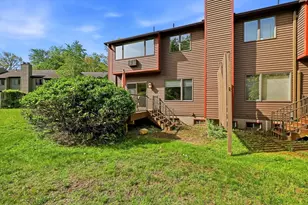401 Fairway Village, Northampton, MA 01053 - Photo 28