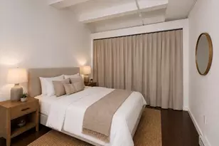 12 Stoneholm St, Boston, MA 02115 - Photo 4