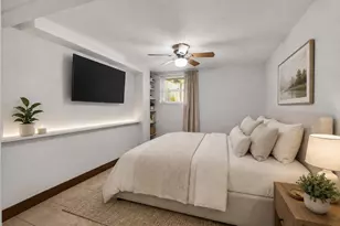 37 Marion St, Boston, MA 02128 - Photo 8