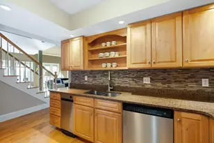 196 Main St, Gloucester, MA 01930 - Photo 6