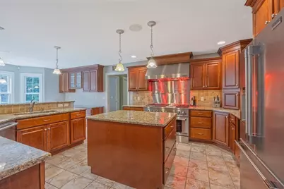 15 Leland Dr, Ludlow, MA 01056 - Photo 6