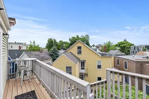 20 Village St, Somerville, MA 02143 - Photo 12