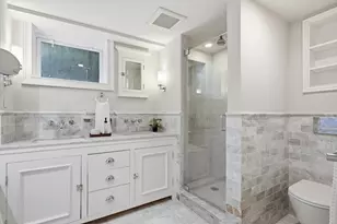 155 W 9th St, Boston, MA 02127 - Photo 26