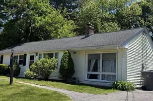 18 Griffin Rd, Framingham, MA 01701 - Photo 2