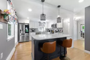 19 Burt Rd, Wilmington, MA 01887 - Photo 4