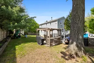 19 Burt Rd, Wilmington, MA 01887 - Photo 34