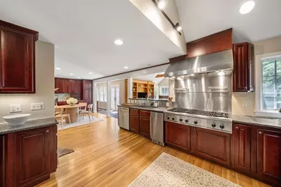 49 Walpole St, Dover, MA 02030 - Photo 10