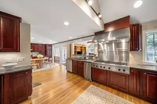 49 Walpole St, Dover, MA 02030 - Photo 10