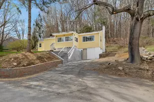 36 Whittier Rd, Haverhill, MA 01830 - Photo 1