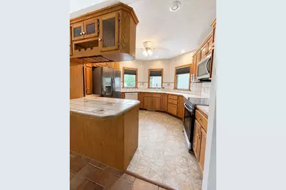 44 Pine Hill Road, Worcester, MA 01604 - Photo 4