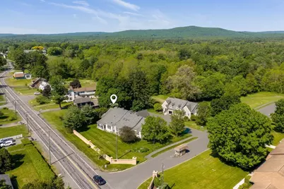 359 Main #1B, Easthampton, MA 01027 - Photo 32