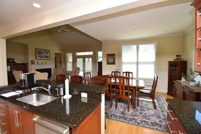 359 Main #1B, Easthampton, MA 01027 - Photo 8