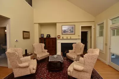 359 Main #1B, Easthampton, MA 01027 - Photo 14