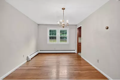 4 Apache Trail, Medford, MA 02155 - Photo 8