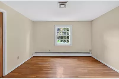 4 Apache Trail, Medford, MA 02155 - Photo 22