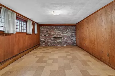 4 Apache Trail, Medford, MA 02155 - Photo 16
