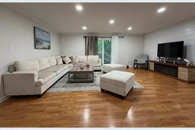 4 Kingswood Dr #3, Abington, MA 02351 - Photo 4
