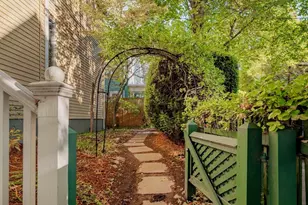 9 Orchard St, Cambridge, MA 02140 - Photo 38