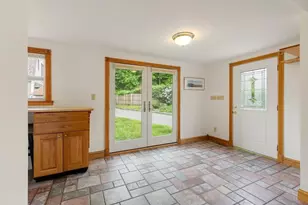 17 Pigeon Hill St, Rockport, MA 01966 - Photo 10