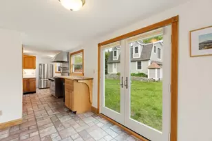 17 Pigeon Hill St, Rockport, MA 01966 - Photo 10