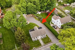 17 Pigeon Hill St, Rockport, MA 01966 - Photo 2
