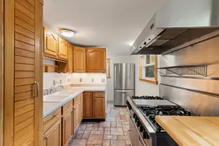 17 Pigeon Hill St, Rockport, MA 01966 - Photo 12