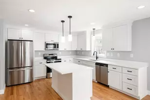 811 Main St, Tewksbury, MA 01876 - Photo 2