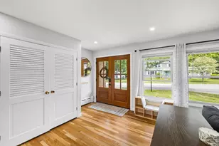 9 Cloverleaf Rd, Leominster, MA 01453 - Photo 6