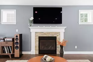 125 Winslow Wy, Swansea, MA 02777 - Photo 10