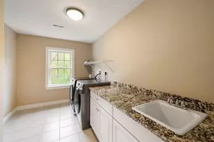 7 Metcalf Ln, Southborough, MA 01772 - Photo 32