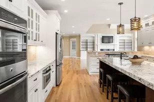 7 Metcalf Ln, Southborough, MA 01772 - Photo 10