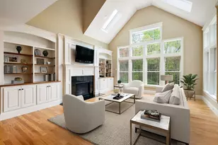 7 Metcalf Ln, Southborough, MA 01772 - Photo 4