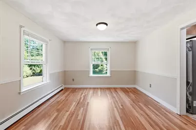 232 Grove St, Paxton, MA 01612 - Photo 12