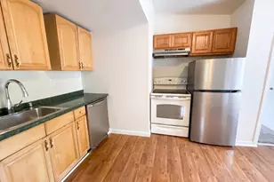361 Tremont St, Taunton, MA 02780 - Photo 8