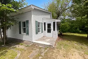 361 Tremont St, Taunton, MA 02780 - Photo 20