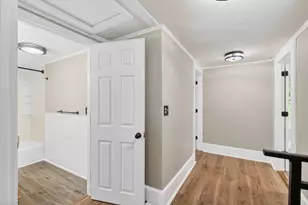 236 Salem St, Haverhill, MA 01835 - Photo 24