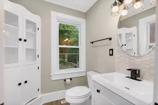 236 Salem St, Haverhill, MA 01835 - Photo 10