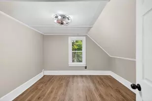 236 Salem St, Haverhill, MA 01835 - Photo 18