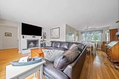 15 D St, Hull, MA 02045 - Photo 36