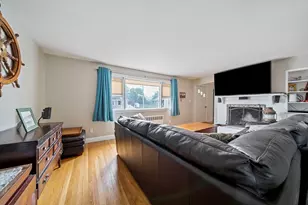 15 D St, Hull, MA 02045 - Photo 6