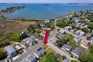 84 Newport Rd, Hull, MA 02045 - Photo 1