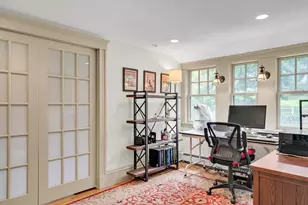 56 Bennington St, Newton, MA 02458 - Photo 16