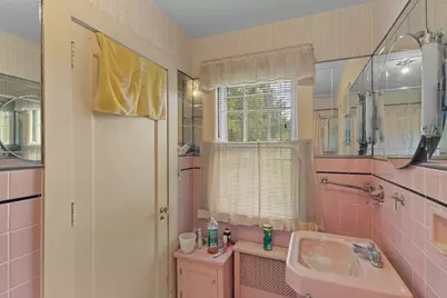 181 Highland Ave, Leominster, MA 01453 - Photo 24